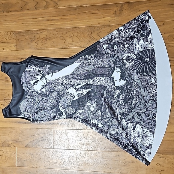 Blackmilk Morella Dress - Picture 2 of 10